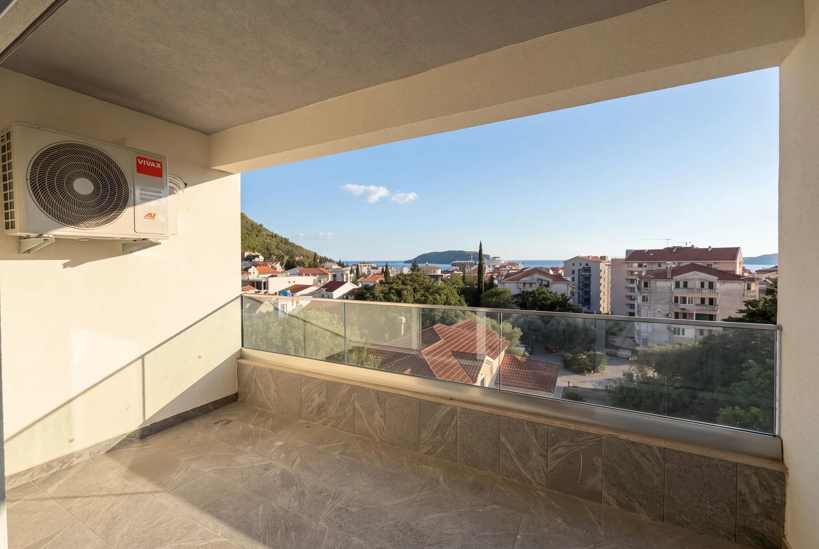 Apartment in Budva No. 2943