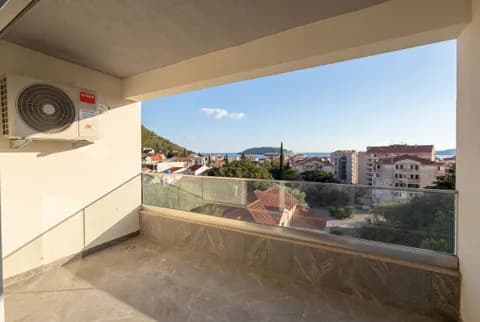 Apartment in Budva No. 2943