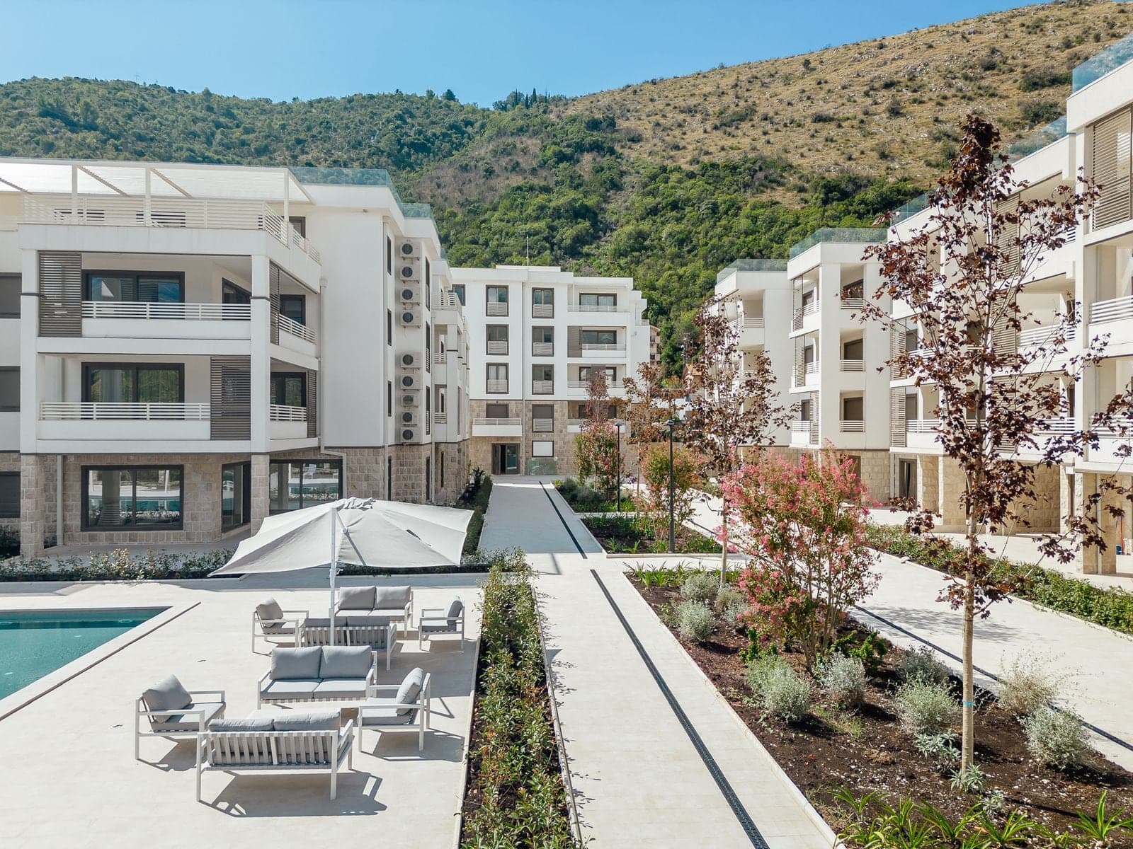 Apartments in Igalo No. 1931 — Herceg Novi