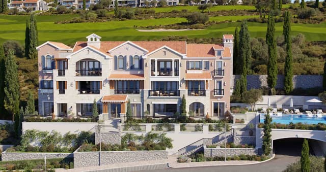 Apartment in Luštica №2663