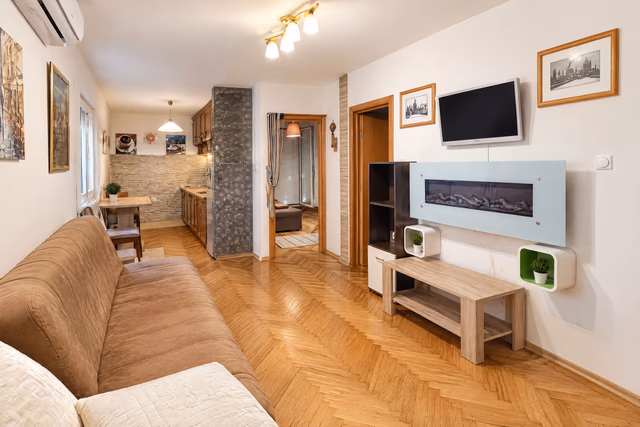Apartment in Budva No. 2910
