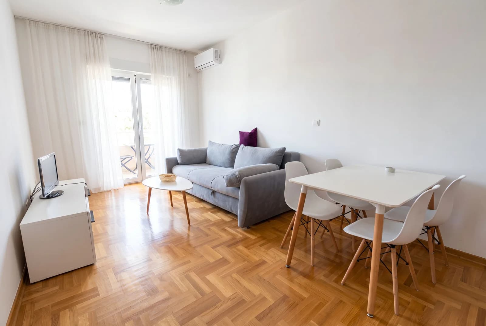 Apartment in Budva No. 2933