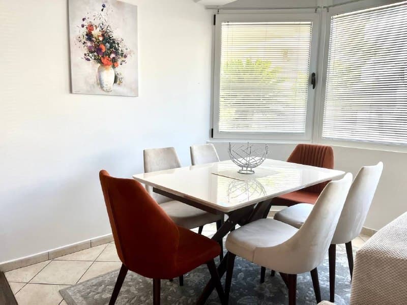 Two-bedroom apartment for rent in Herceg Novi, Đenovići